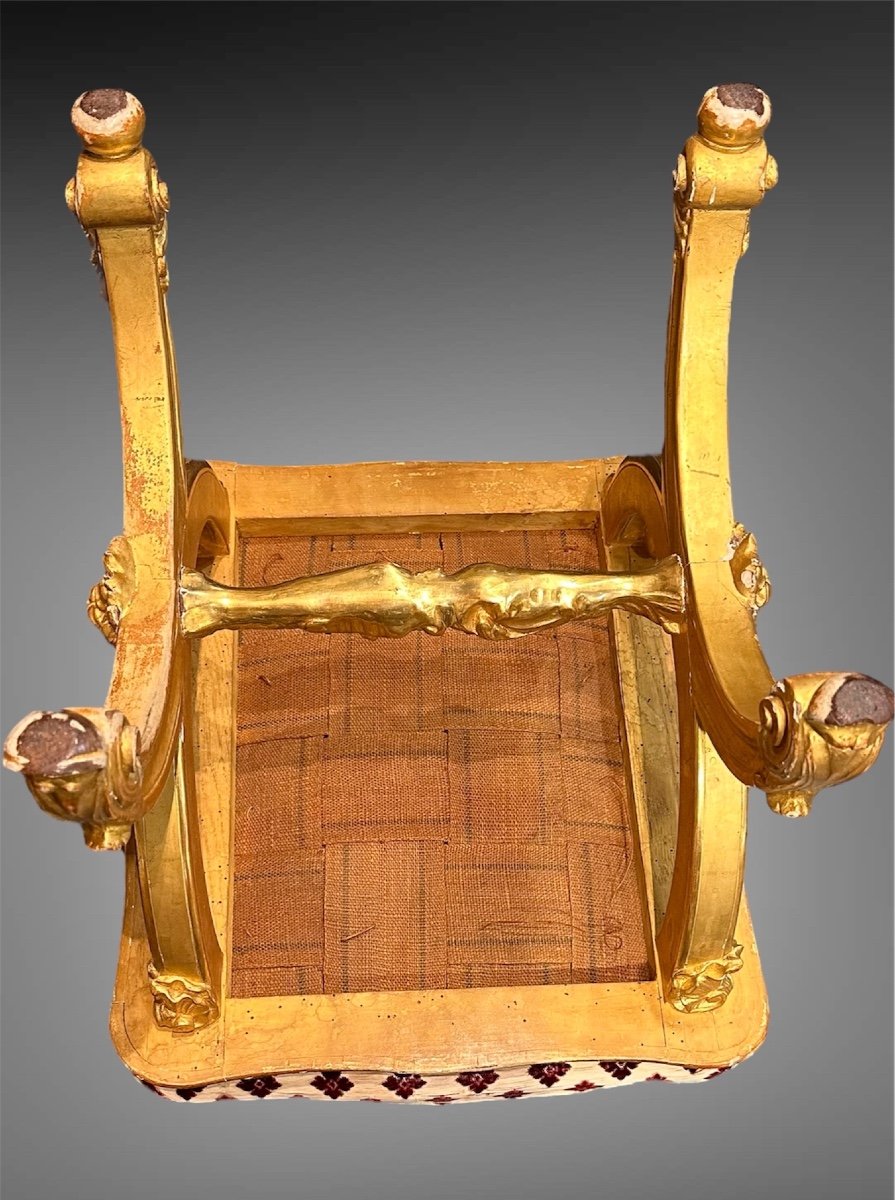 Panchetta, sgabello Impero genovese in legno dorato e intagliato - Inizi del XIX secolo. -photo-3