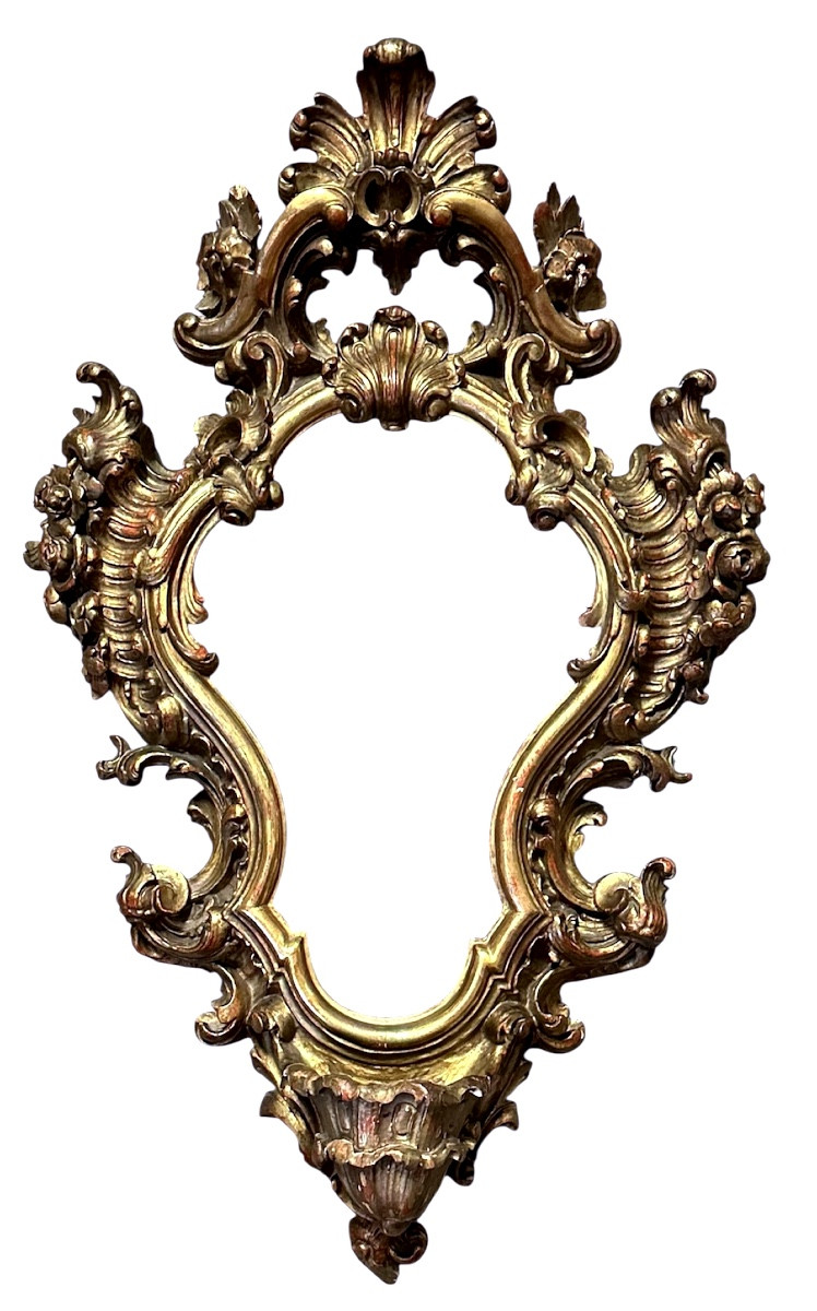 Cornice barocca in legno dorato con acquasantiera - Luigi Filippo. 