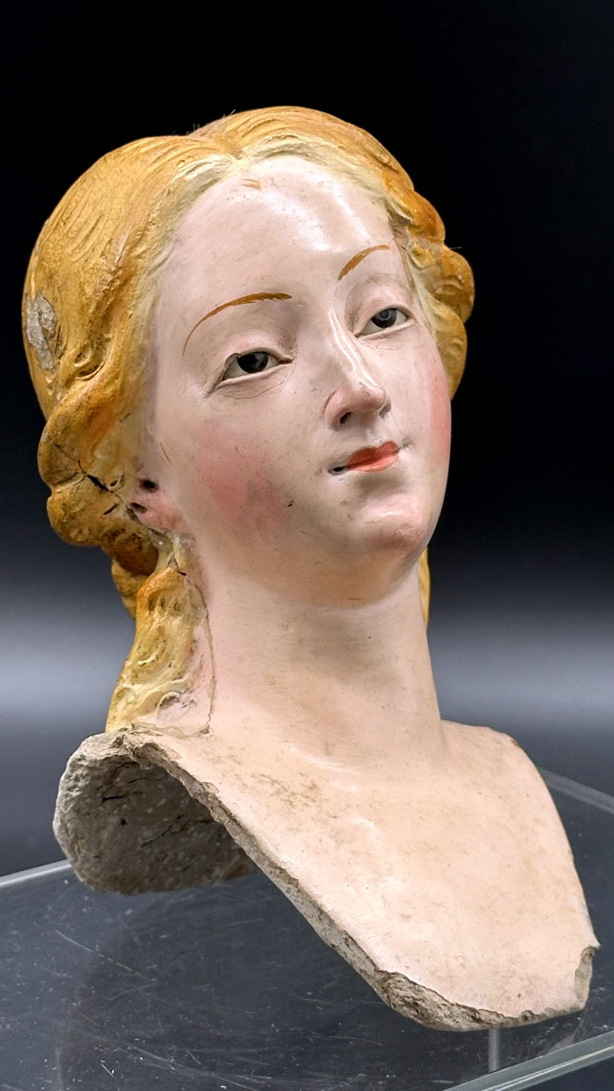 Busto di Donna in Terracotta Policroma – XVIII secolo