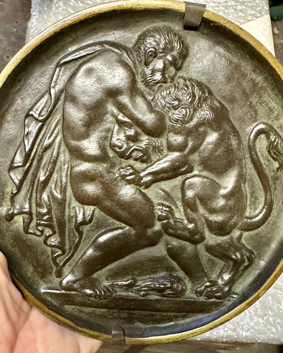 Medaglione in Bronzo – Ercole e il Leone di Nemea (Basso Rilievo) Fine XIX – inizi XX secolo -photo-2