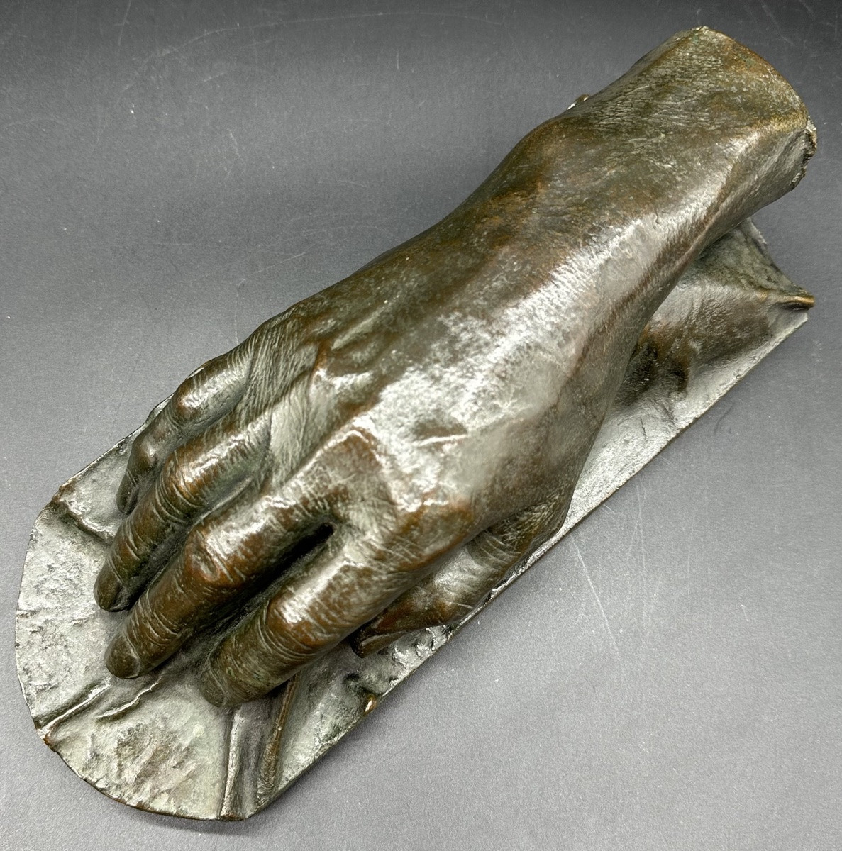 Scultura raffigurante mano – bronzo patinato, inizio ‘900-photo-7