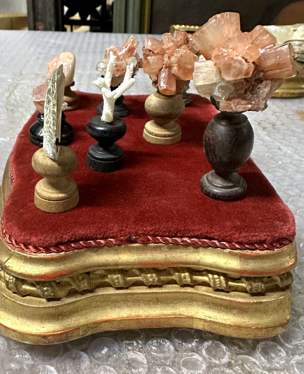 Ensemble di 8 cristalli naturali montati su piedistalli torniti - XIX sec-photo-1