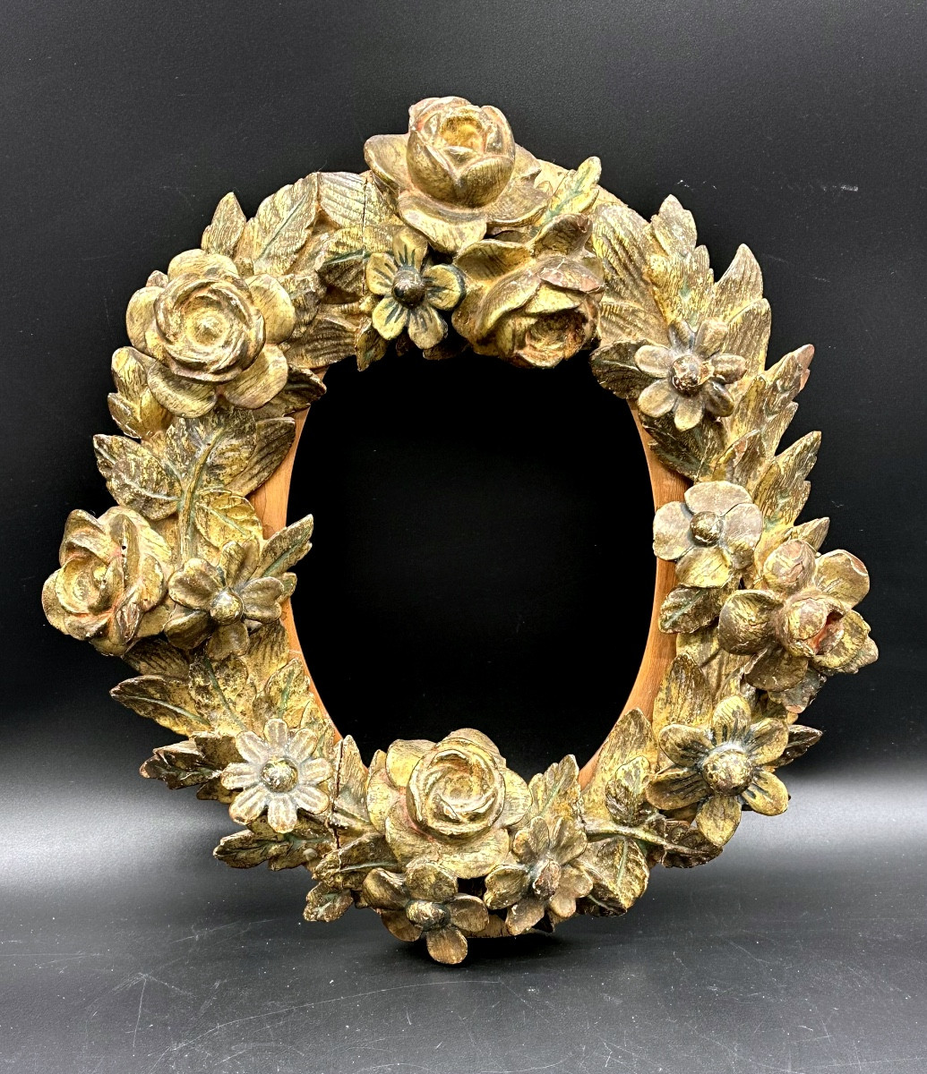 Cornice antica in legno intagliato e dorato - XVIII sec. 