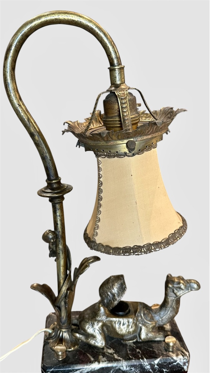 Lampada da tavolo con calamaio in stile orientale con cammello – XIX sec. -photo-3