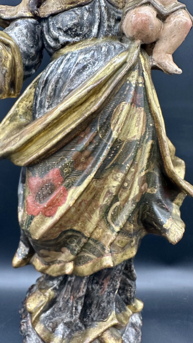 Madonna con Bambino in legno scolpito, policromo e dorato, Genova XVII secolo-photo-2