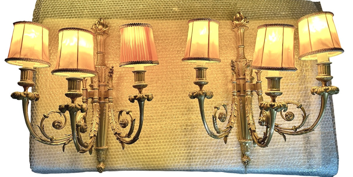 Coppia di Appliques in Bronzo Dorato a Tre Luci – Luigi XVI-photo-2