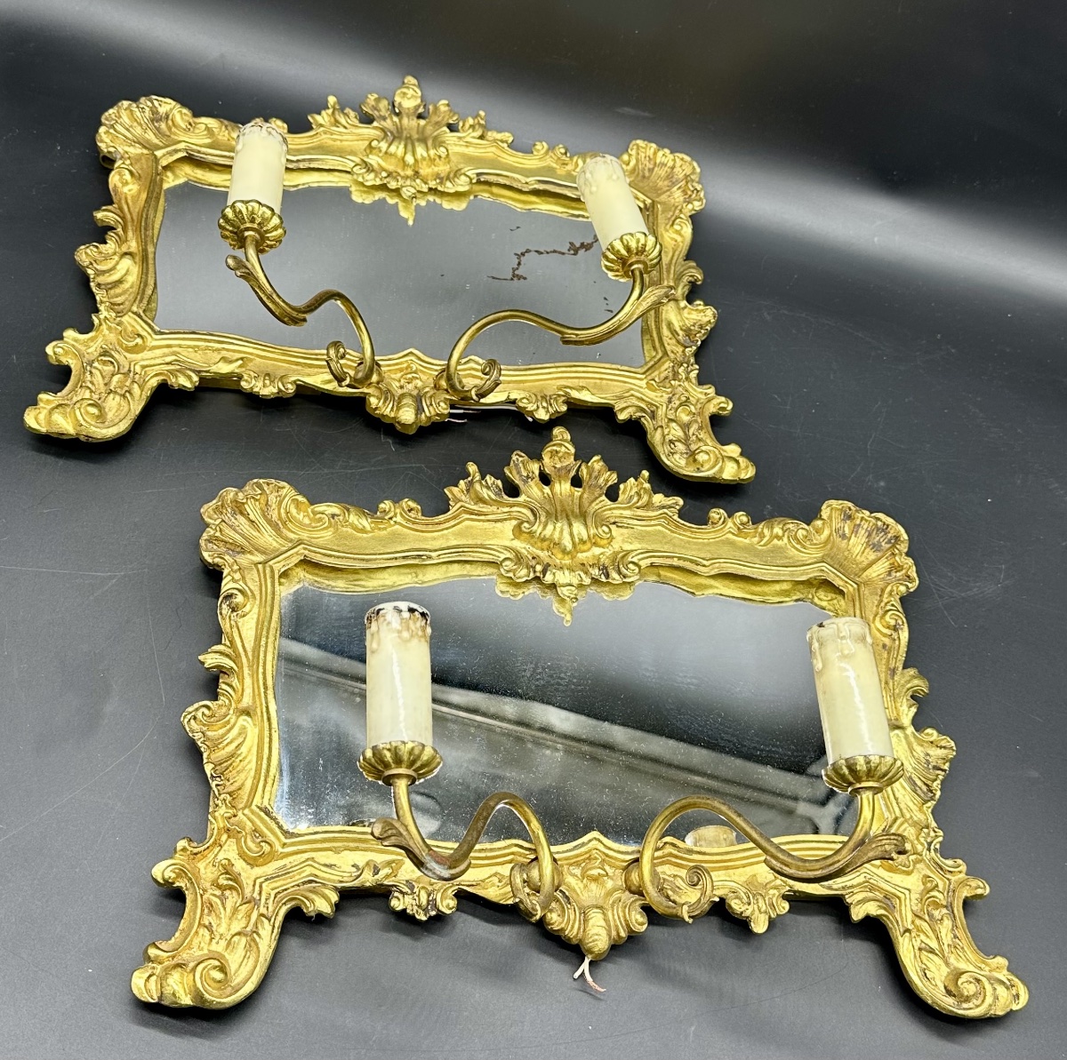 Coppia di specchiere con puntiluce in bronzo dorato – Italia, fine del XIX secolo, gusto Luigi -photo-4