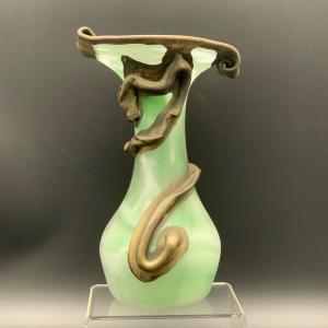 Rare Vase Design Artistique Moderniste De Style Art Nouveau En Pâte De Verre