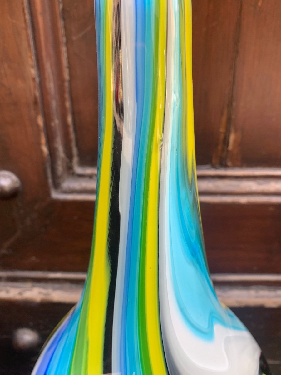 Venezia .  Vaso a collo stretto e lungo in vetro a canne di Murano. Tardo XX secolo. -photo-6