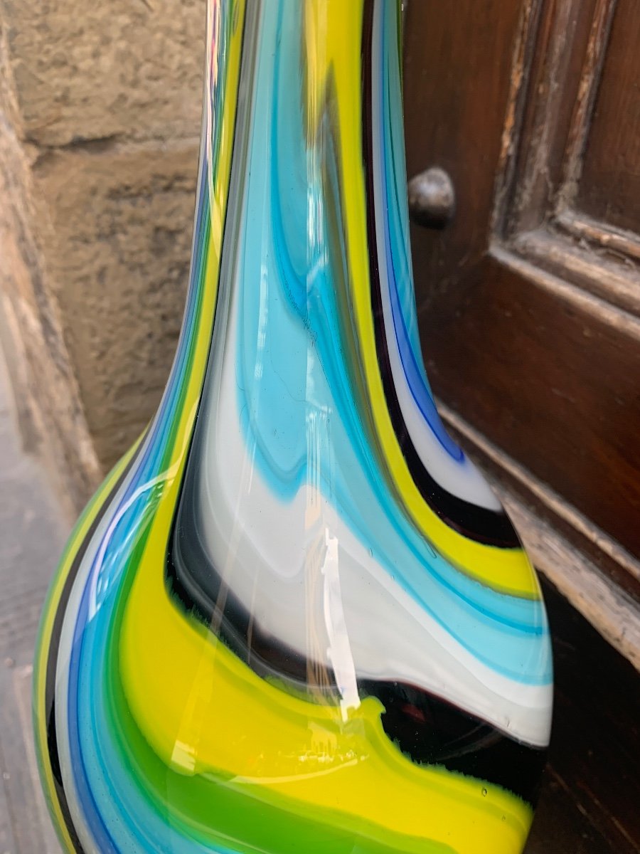 Venezia .  Vaso a collo stretto e lungo in vetro a canne di Murano. Tardo XX secolo. -photo-7