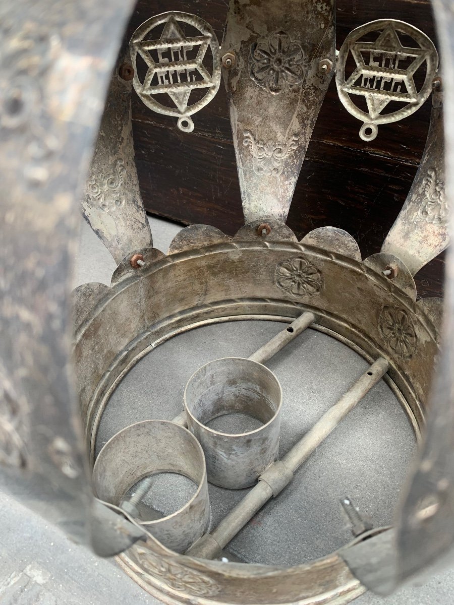 Corona in metallo argentato con simboli ebraici. -photo-4