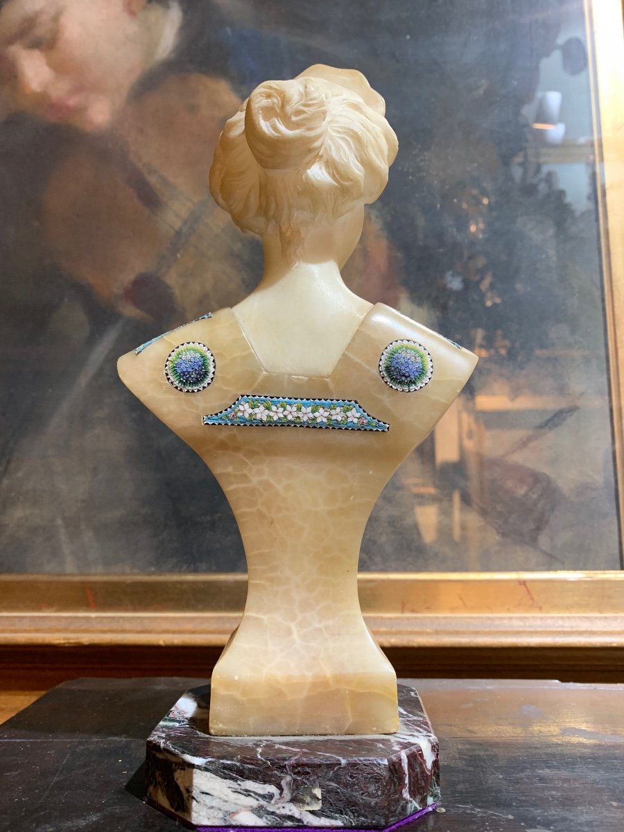 Raro busto Art Nouveau in alabastro e micromosaico. -photo-4