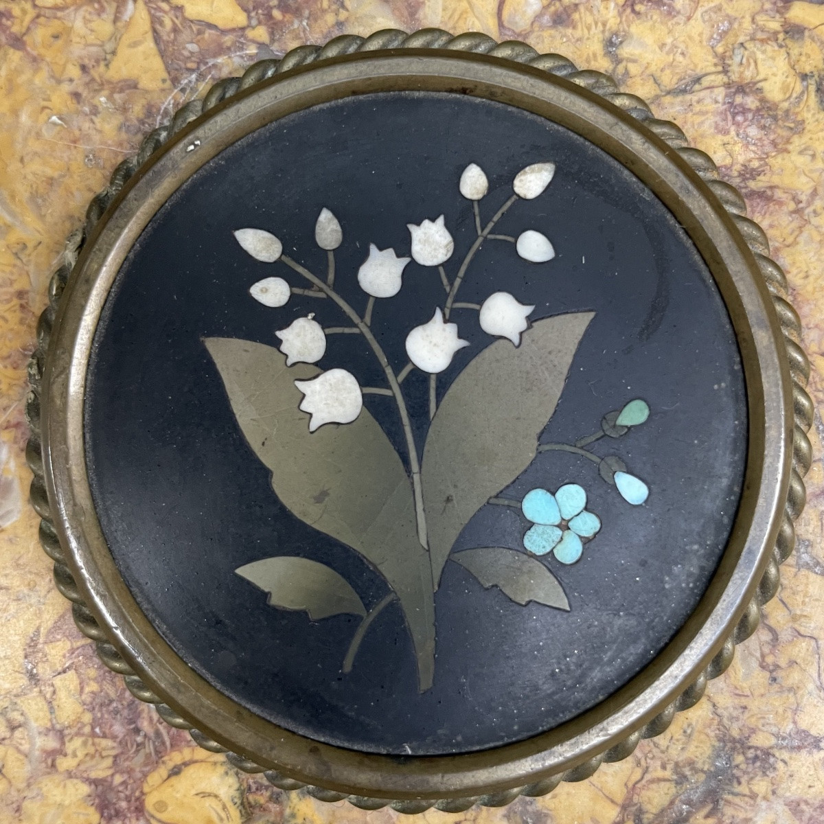 Tondo in pietre dure con mughetti e nontiscordardimé in turchese, Firenze, metà XIX sec-photo-4