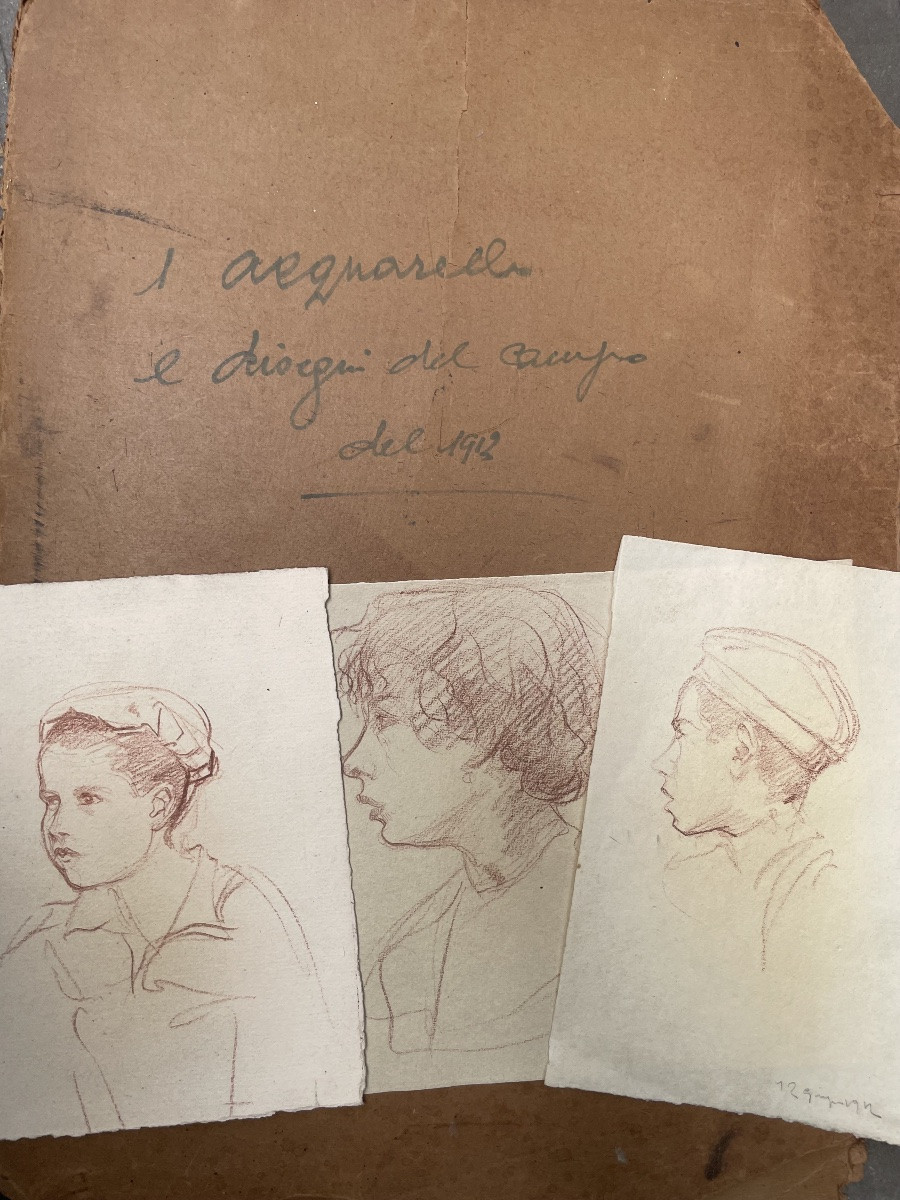 Tre ritratti giovanili di Augusto Gardelli. Matita bruna su carta-photo-1