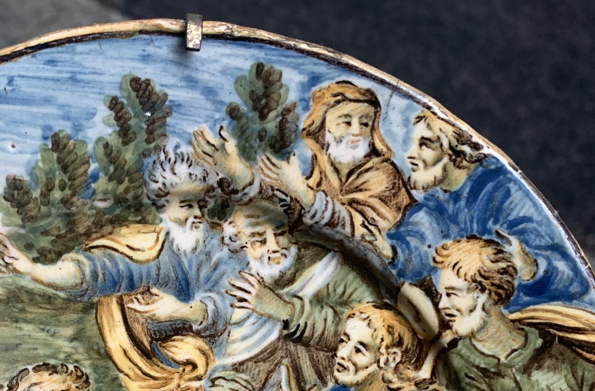 Maiolica di Castelli, piattello con il miracolo dei pani e dei pesci, metà XVIII secolo -photo-3