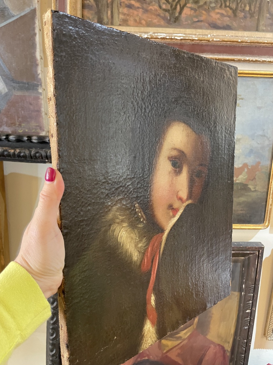 Ritratto di giovane donna in mantello con pelliccia e fiocco rosso. Ambito di Pietro Rotari-photo-2
