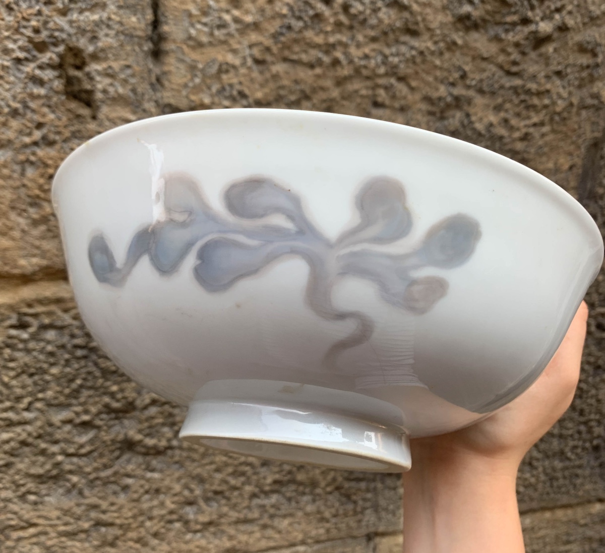 Coppa Royal Copenhagen con carpe, modello 2440 in stile Jugendstil, ca. 1925-photo-4