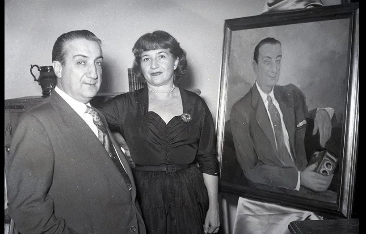 Magda Andrade (Venezuela, 1912 – Parigi, 1984) Magia tropicale. Paesaggio con palme e figure-photo-5