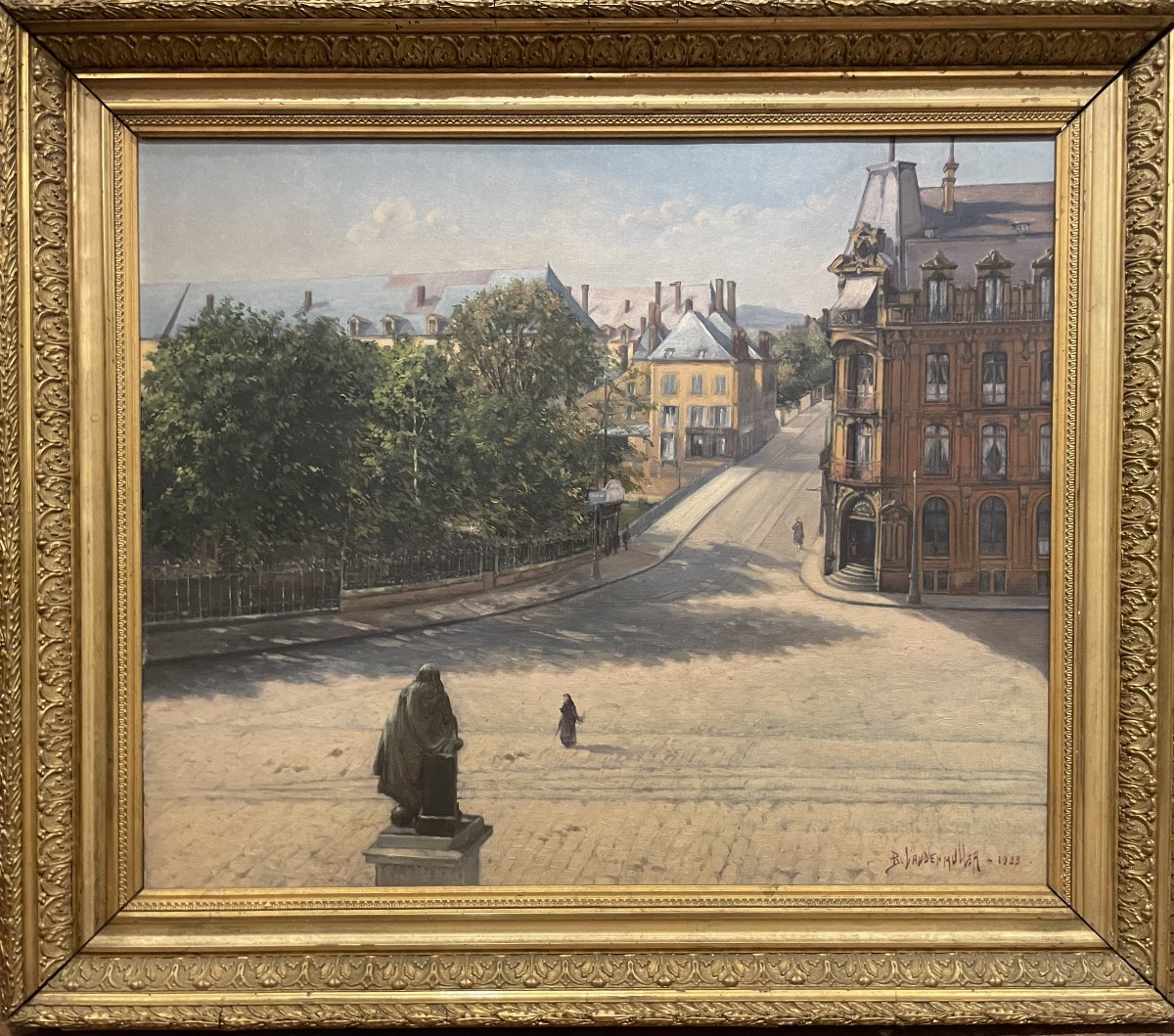 Veduta di città francese: piazza Turenne a Sedan, 1923, cm 68 × 58 con cornice-photo-2