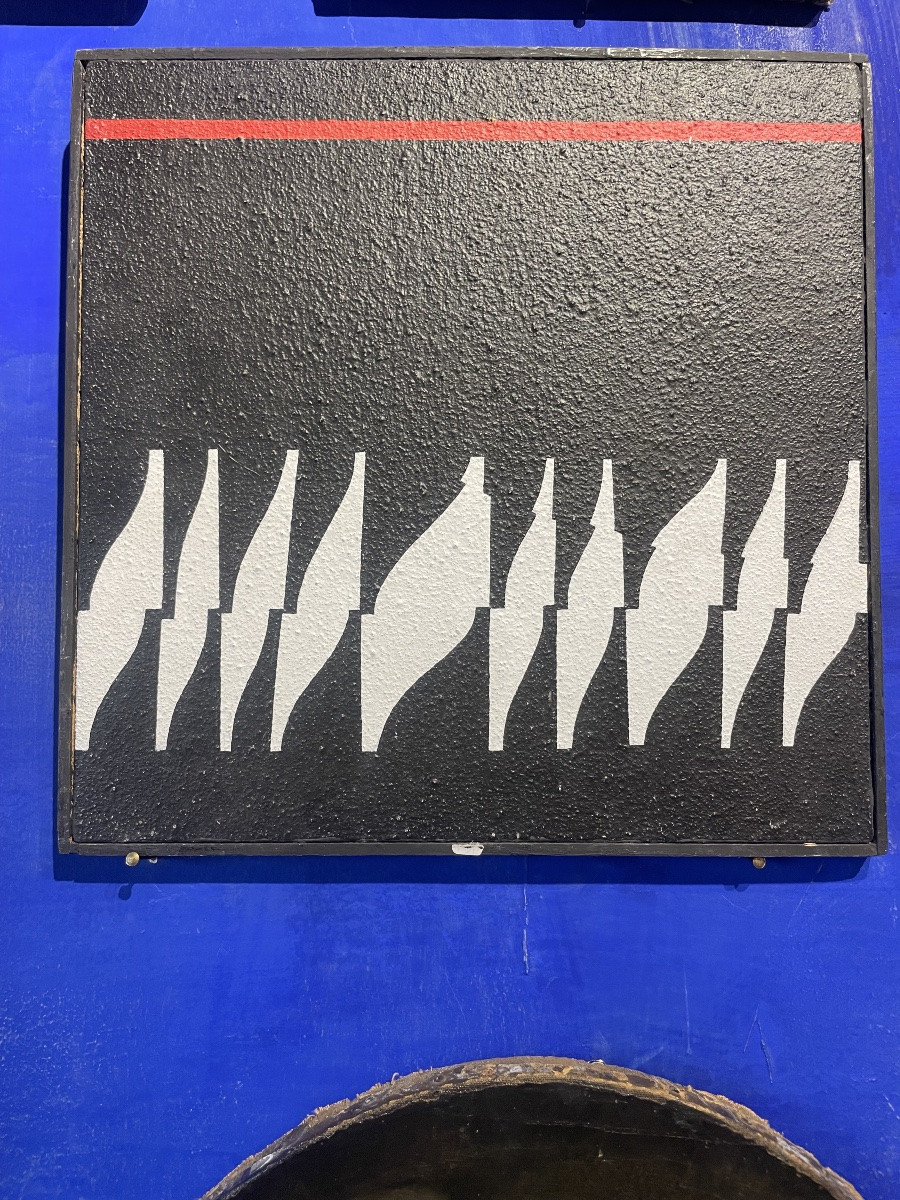 Enrico Sirello, 1974 – Composizione ottica a moduli bianchi con linea rossa-photo-6