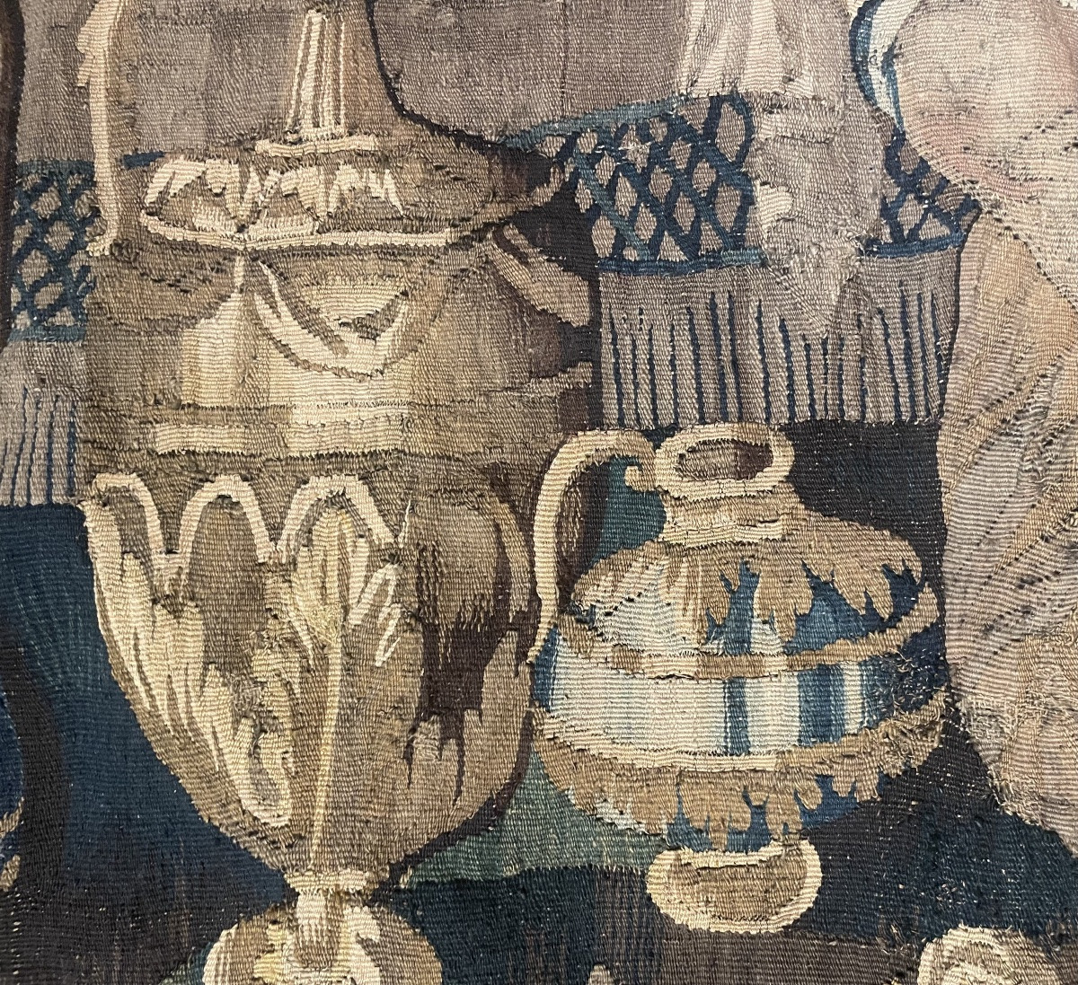 Tapisserie d’Aubusson représentant le Banquet de Cléopâtre et l’oreille de perle . Cm 240 x 200-photo-2