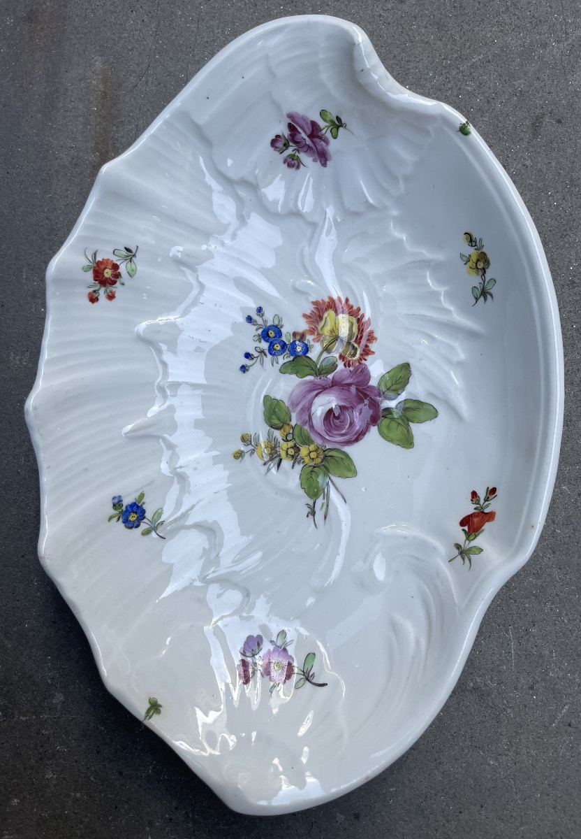 Vassoietto a conchiglia in porcellana di Vienna, periodo plastico 1749–1782, Austria