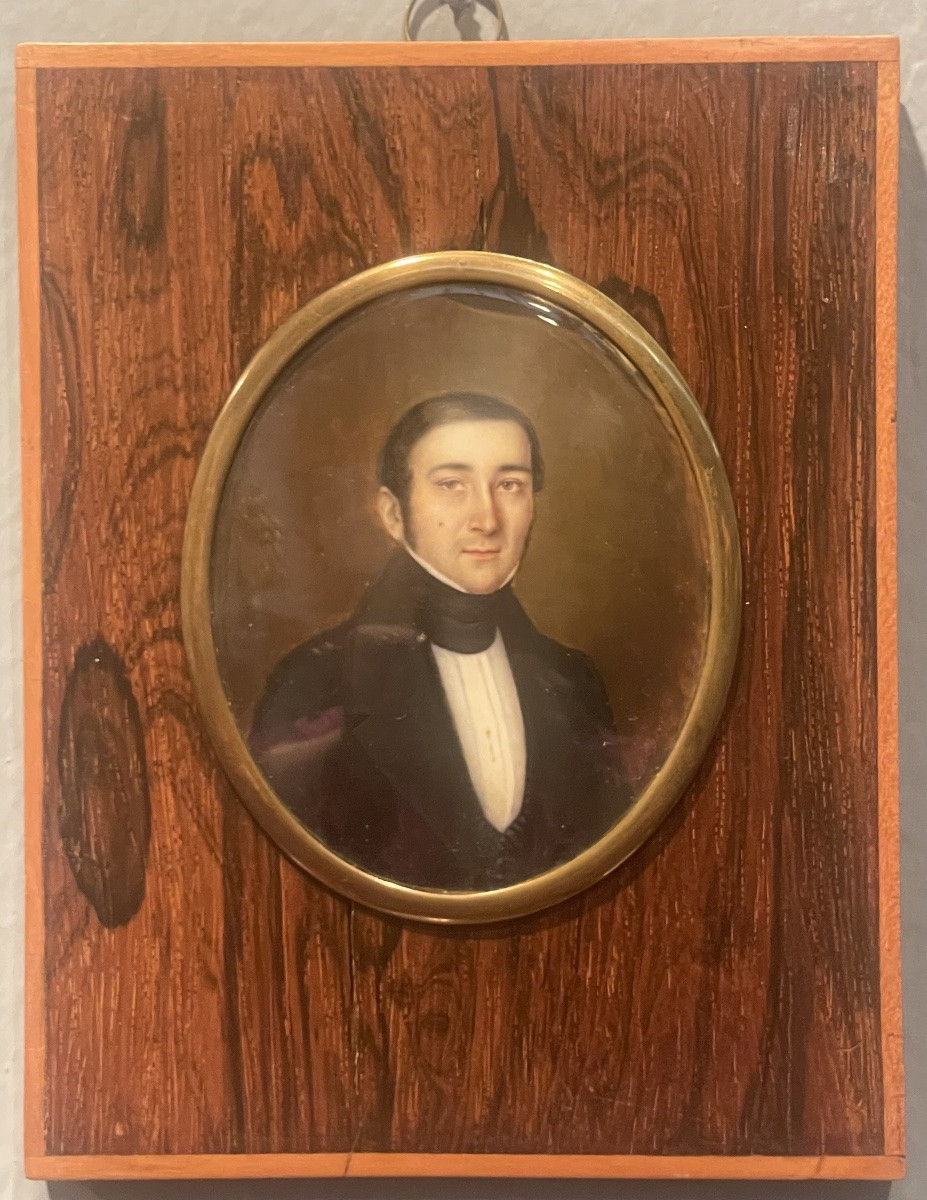 Ritratto miniatura di giovane uomo, firmato M. Chavelon (?), circa 1835–1840,  Cm 17x13-photo-3