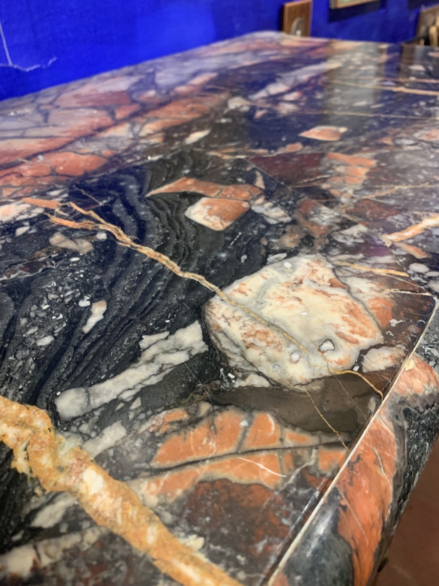 Cassettone a balestra toscano in radica di noce con marmo africano antico, ca. 1740  -photo-2