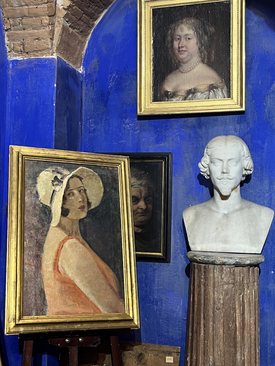 Ritratto femminile con cappello bianco, Vittorio Gussoni (?) (Milano, 1893 – Sanremo, 1968), ca-photo-1