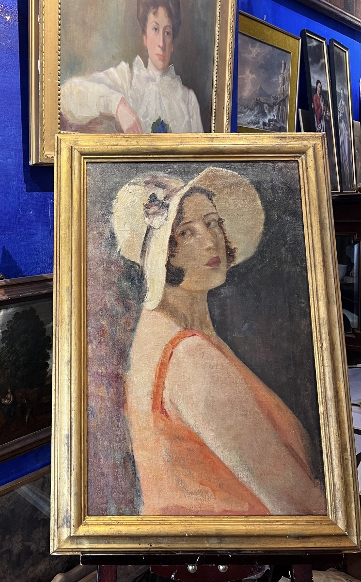 Ritratto femminile con cappello bianco, Vittorio Gussoni (?) (Milano, 1893 – Sanremo, 1968), ca-photo-2