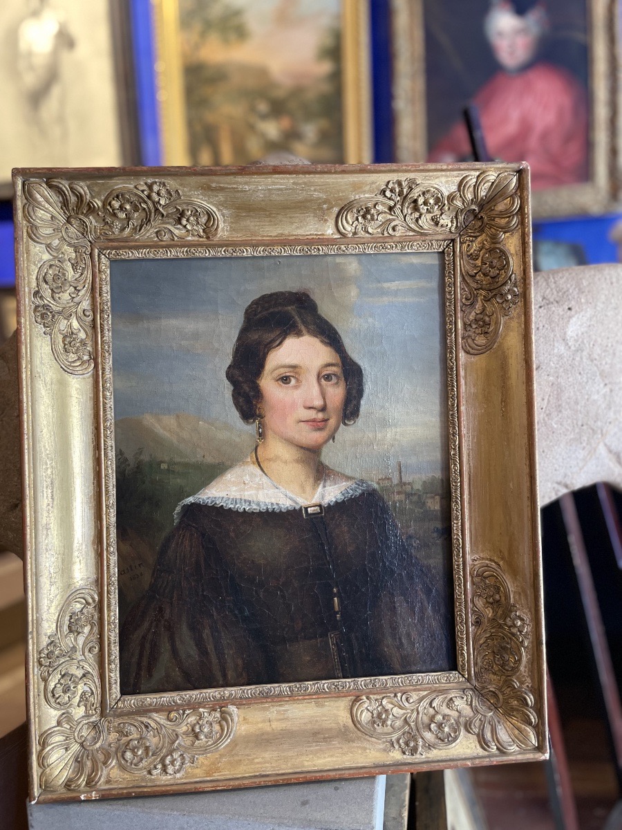 Ritratto femminile firmato e datato Castin, 1838, animato della scena con cane e gatto.-photo-2