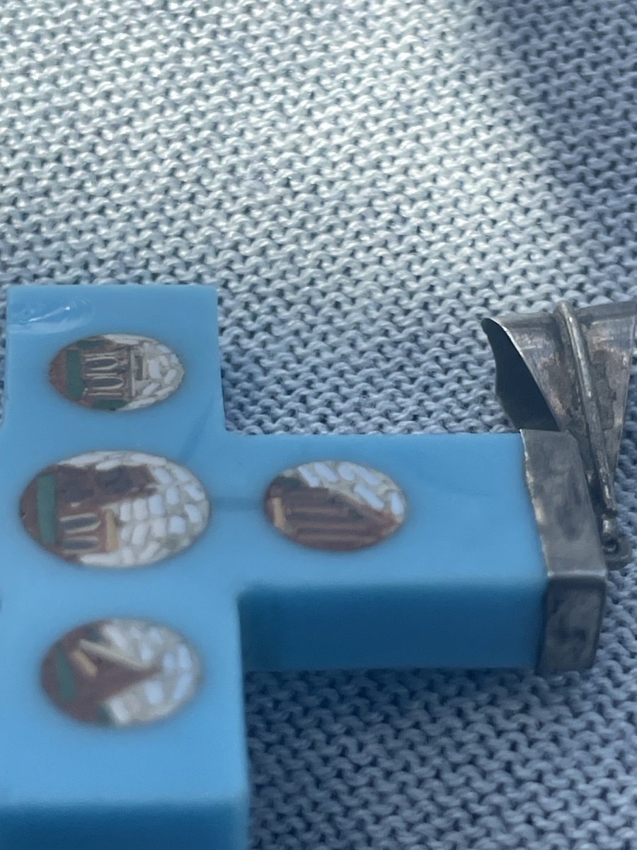 Croce in micromosaico su pasta vitrea azzurra con monumenti dell’antica Roma, metà XIX secolo  -photo-3