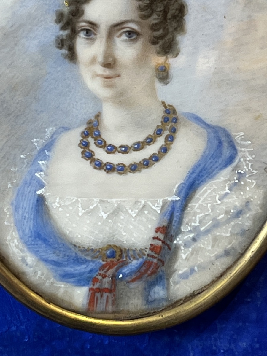 Ritratto di dama con diadema, miniatura d’epoca Restaurazione firmata Chaponnier, 1821  -photo-2