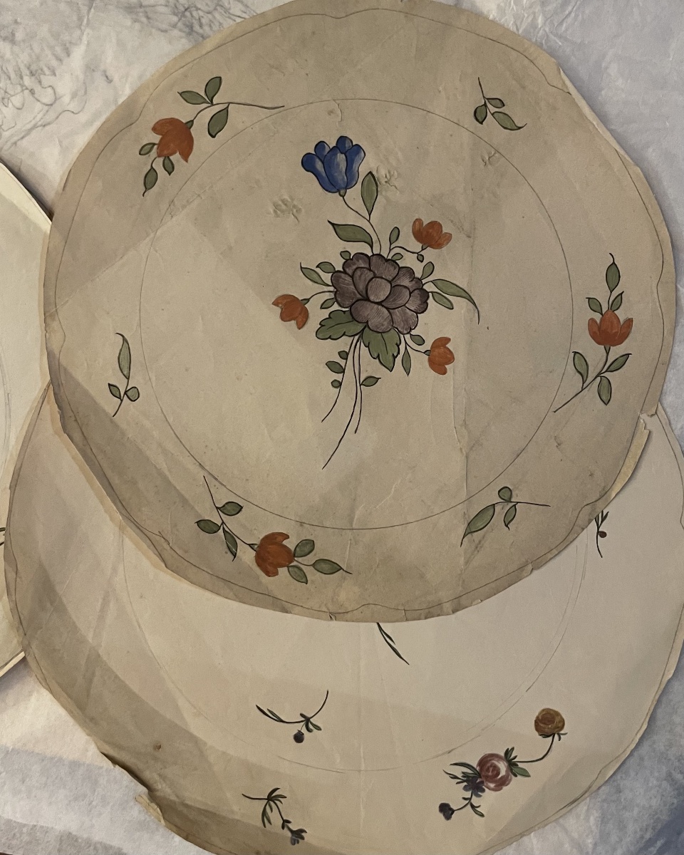 Sette disegni di decori floreali per piatti in ceramica,, da modelli del XVIII secolo-photo-8