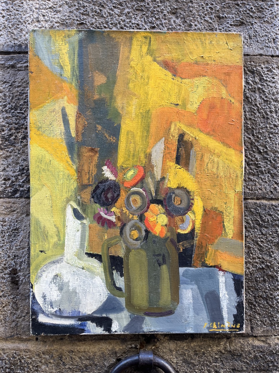 Francine Chimène, Natura morta con fiori e brocca bianca, toni di giallo, scuola francese, 1970