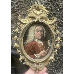 Ritratto di uomo con parrucca e documento in mano. Fine XVII - inizio XVIII secolo    