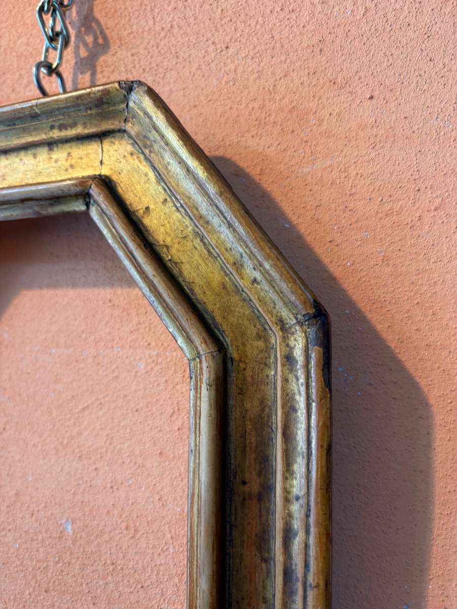Ma Cornice Ottagonale in legno Dorato. -photo-3