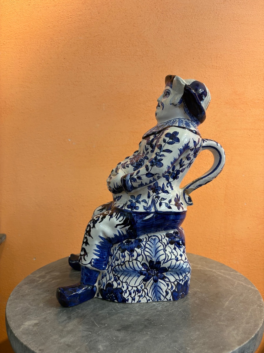 Brocca in ceramica di Delft . -photo-1