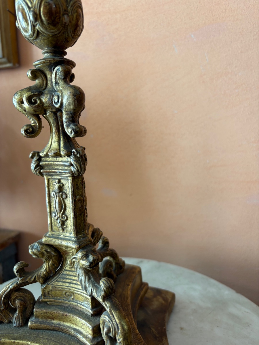 Candelabro  a 6 luci in legno intagliato e Dorato con  basamento laccato a finto marmo -photo-4