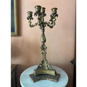 Candelabro a 6 luci in legno intagliato e Dorato con basamento laccato a finto marmo