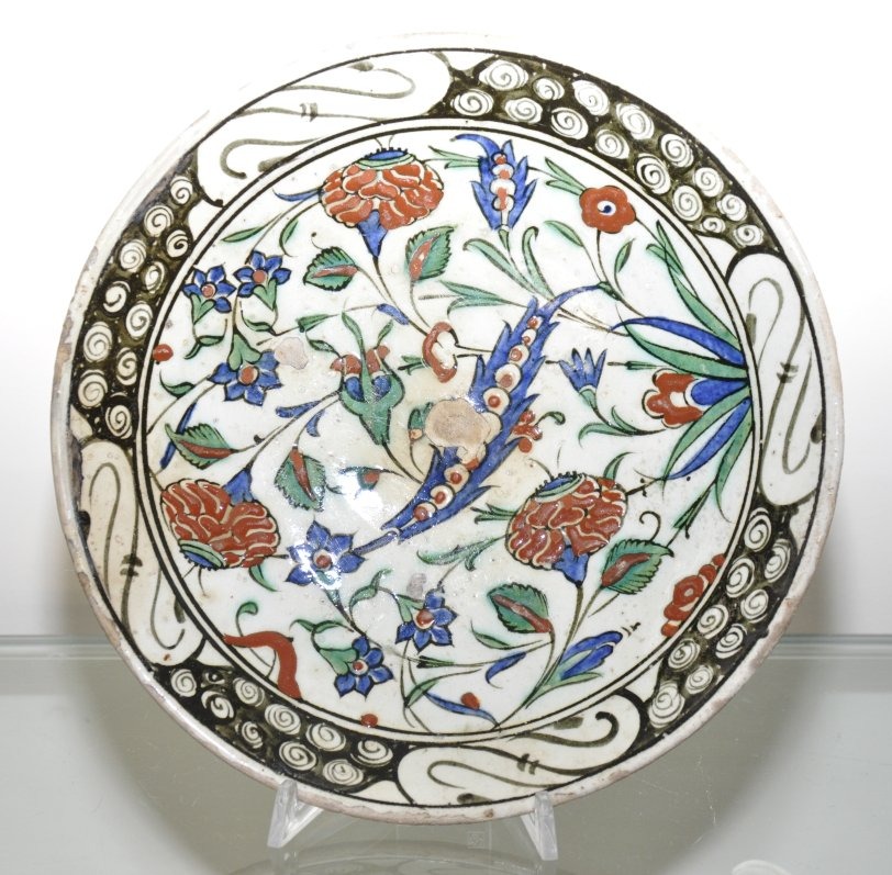 Piatto in maiolica di Iznik