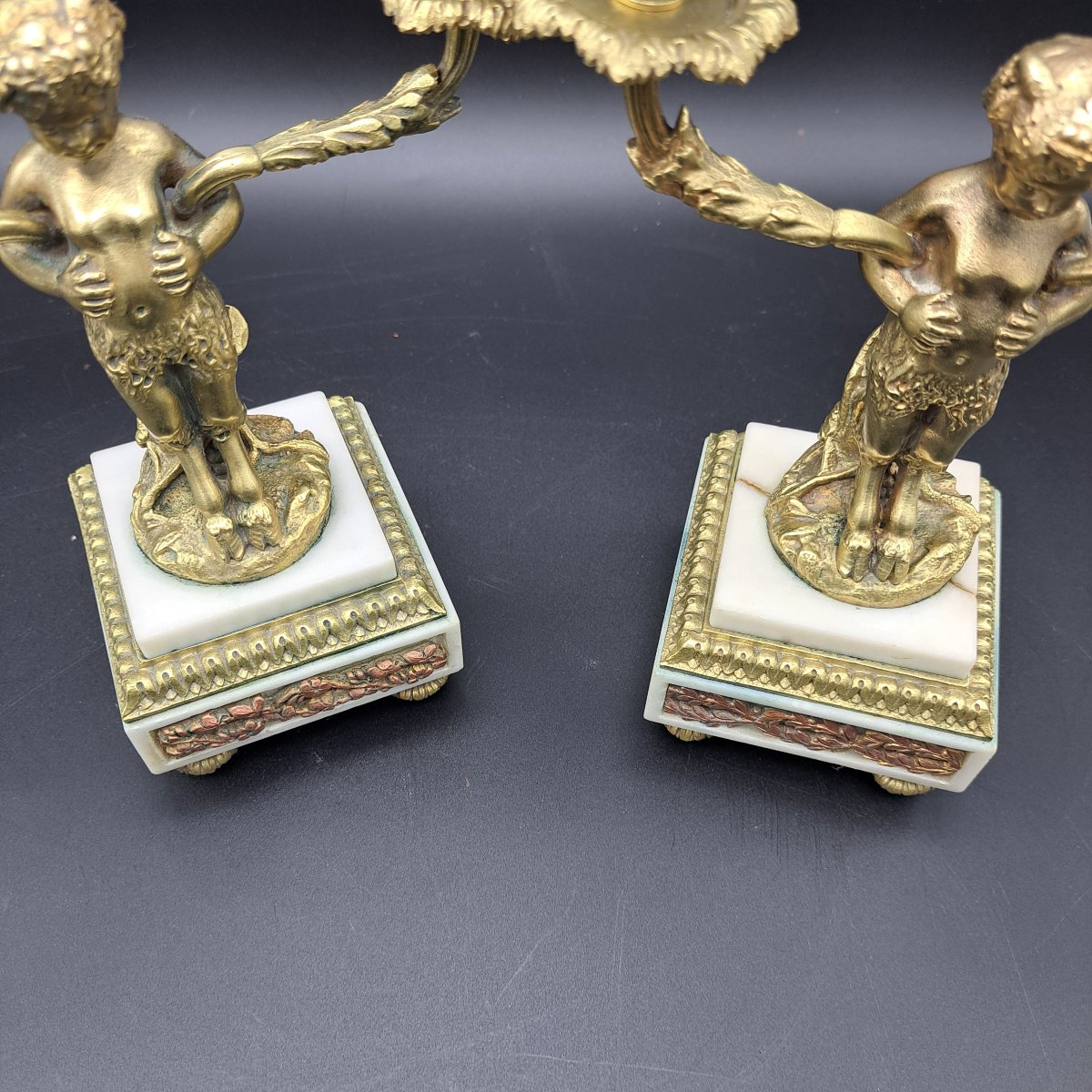 COPPIA DI CANDELABRI IN BRONZO DORTO E MARMO EPOCA NAPOLEONE III-photo-3