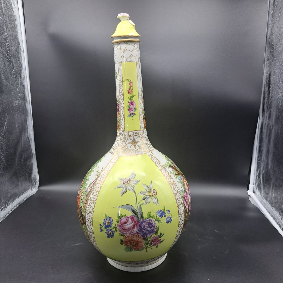 GRANDE COPPIA DI VASI CON COPERCHIO DEL XIX SECOLO PRODUZIONE DI MEISSEN-photo-3