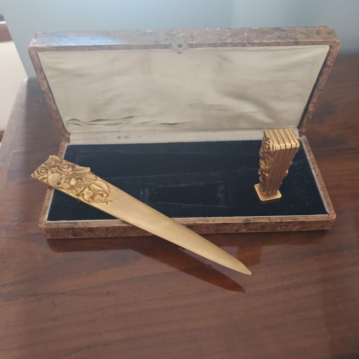 TAGLIACARTE E SIGILLO IN BRONZO DORATO FIRMATO CLEM-photo-4