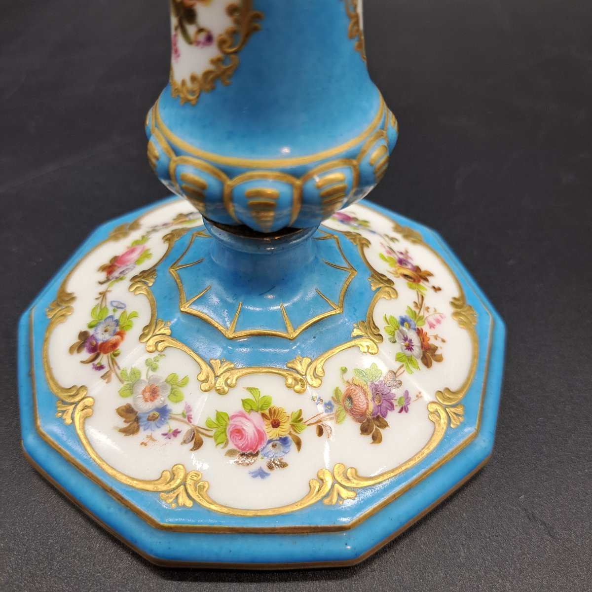 CANDELABRO IN PORCELLANA DI SEVRES DELLA SECONDA META' DEL XIX SECOLO-photo-7