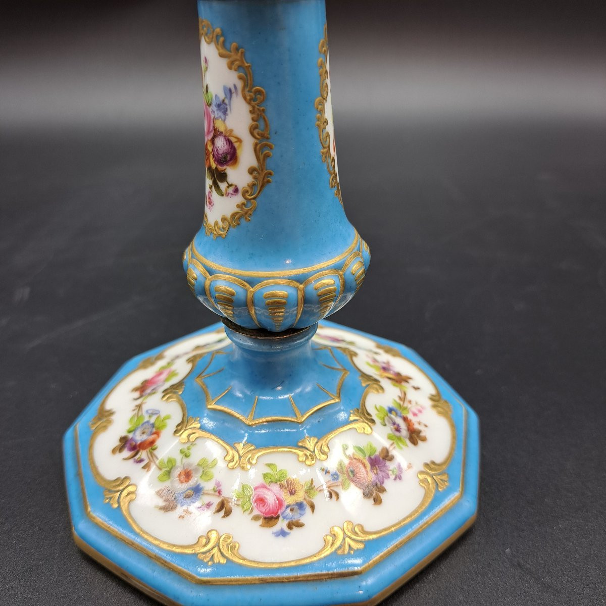 CANDELABRO IN PORCELLANA DI SEVRES DELLA SECONDA META' DEL XIX SECOLO-photo-8