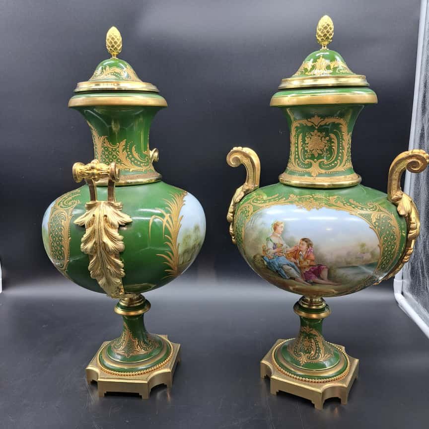 COPPIA DI VASI FRANCESI IN PORCELLANA DI SEVRES DEL XIX SECOLO.-photo-7
