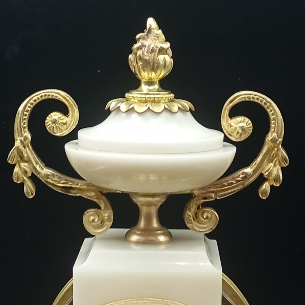 OROLOGIO A PENDOLO IN BRONZO DORATO E MARMO DELLA SECONDA META' DEL XIX SECOLO-photo-4