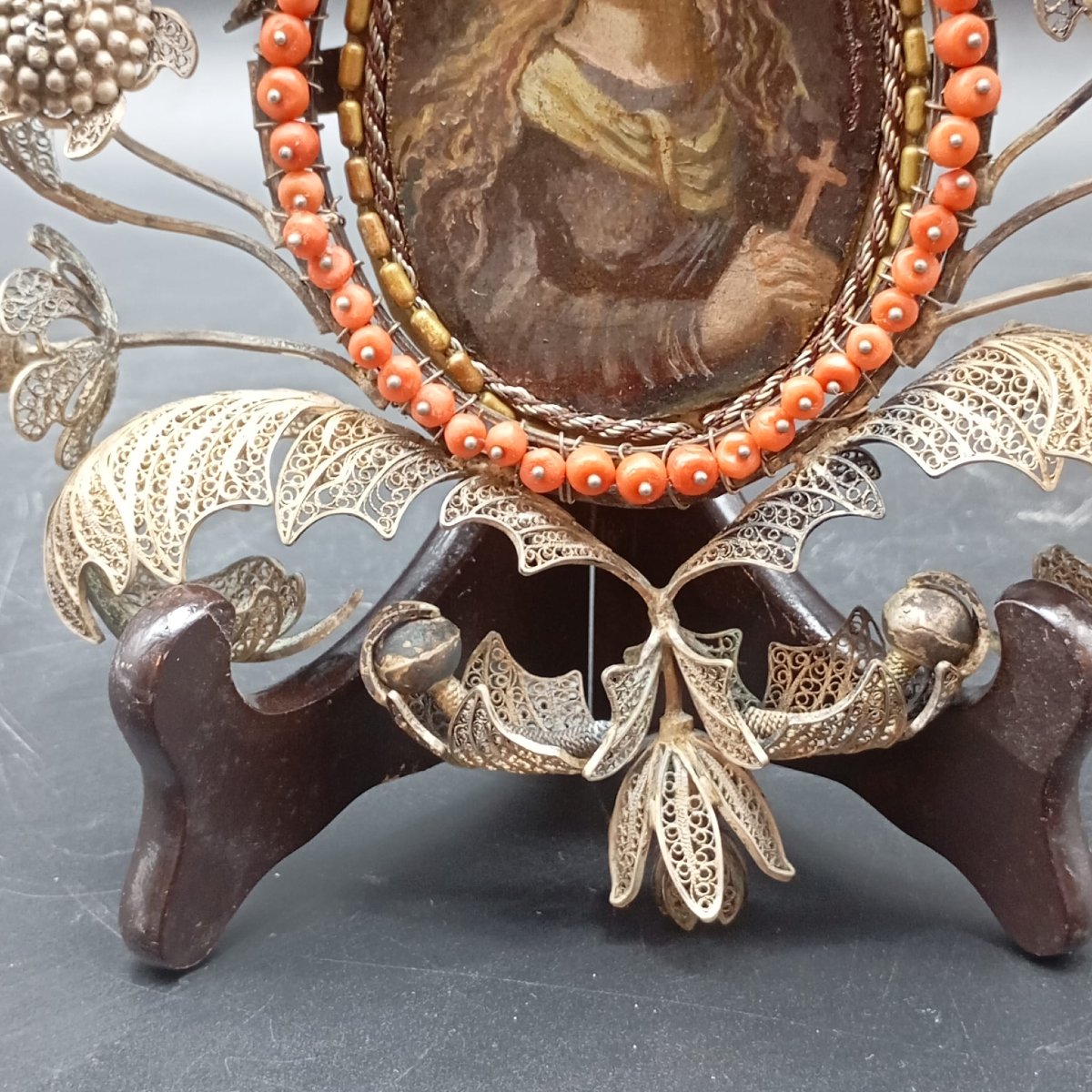 CAPEZZALE IN FILIGRA D'ARGENTO CON PICCOLO DIPINTO RAFFIGURANTE SANTA ROSALIA-photo-7