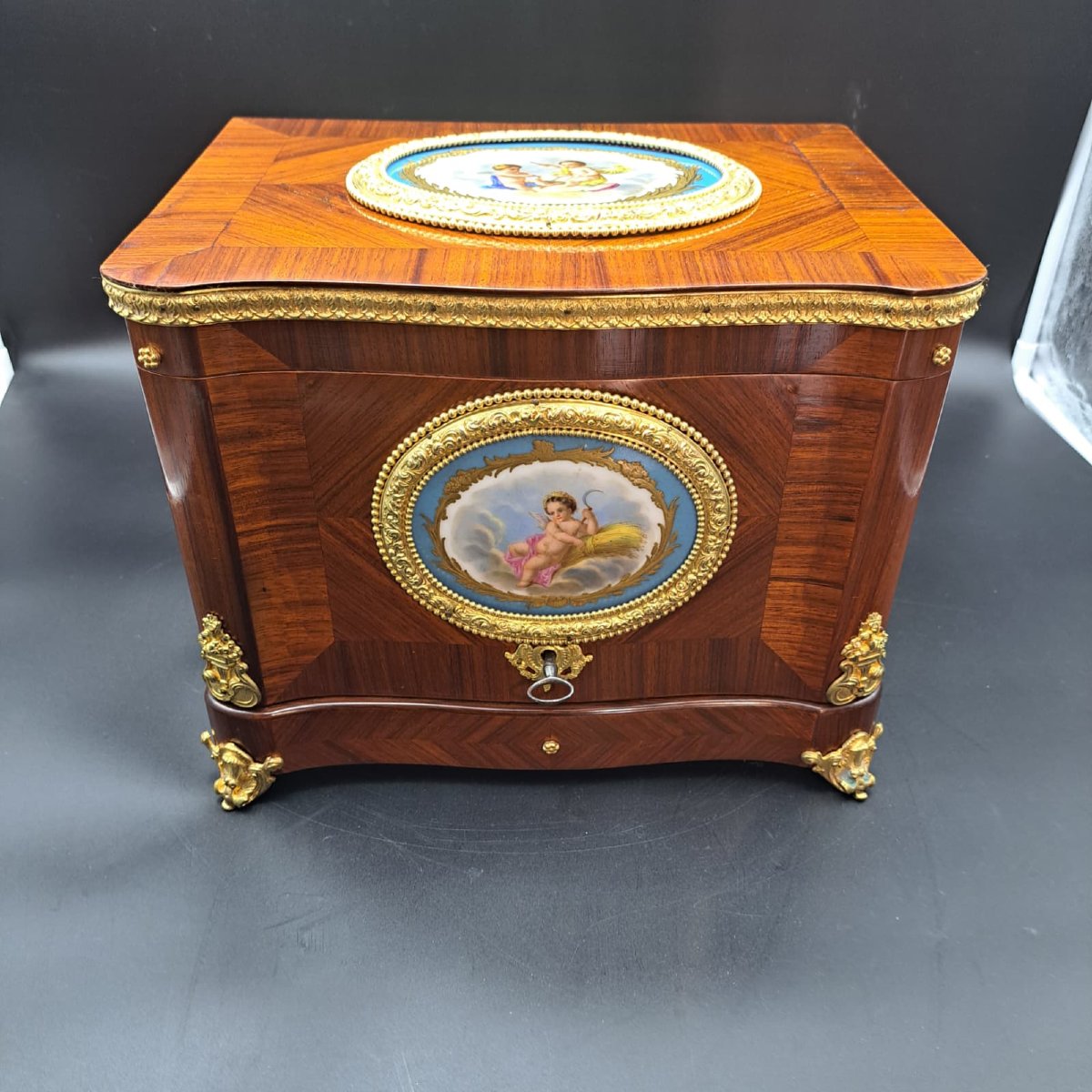CAVE' A LIQUEUR DEL XIX SECOLO NAPOLEONE III-photo-7